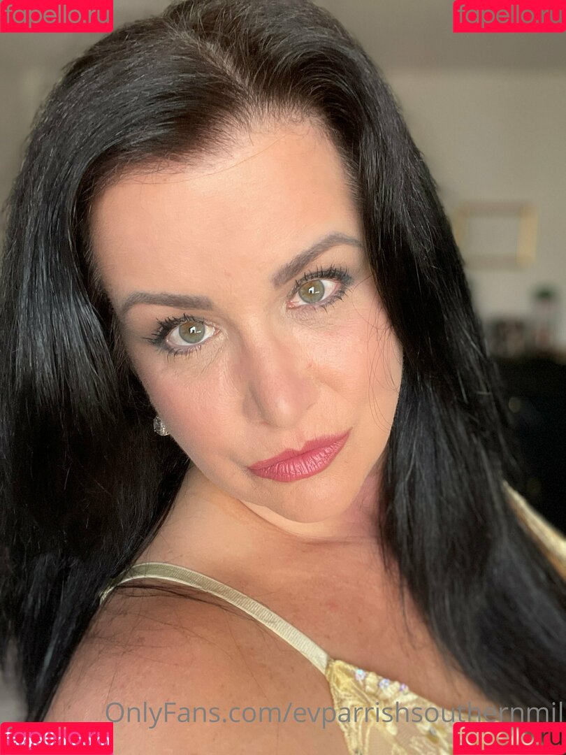 evparrishsouthernmil Onlyfans Photo Gallery 