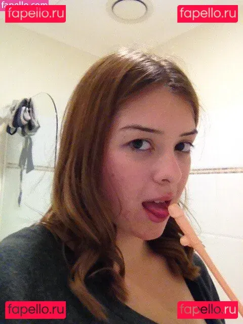 sweetsary23 Onlyfans Photo Gallery 