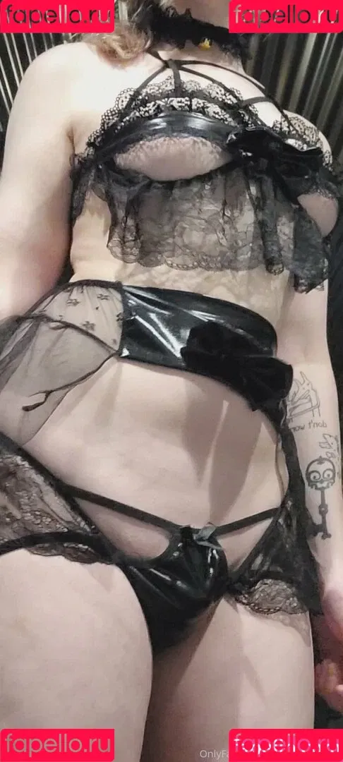 notsoftforwork Onlyfans Photo Gallery 