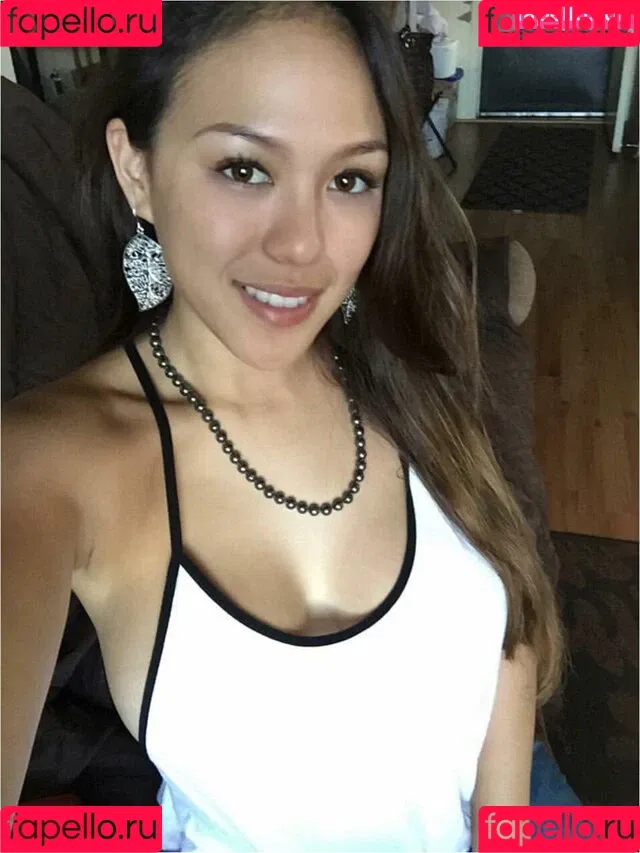 Meleana Fernandez Onlyfans Photo Gallery 
