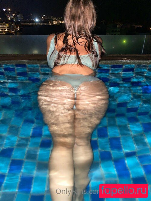 Cheryl Blossom Onlyfans Photo Gallery 