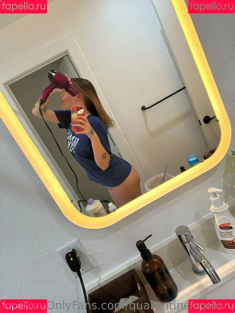 Della Dreams Onlyfans Photo Gallery 