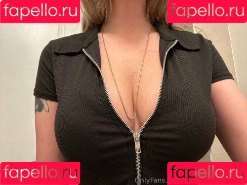 Della Dreams Onlyfans Photo Gallery 