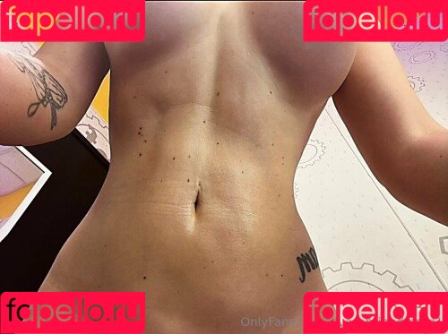 Della Dreams Onlyfans Photo Gallery 