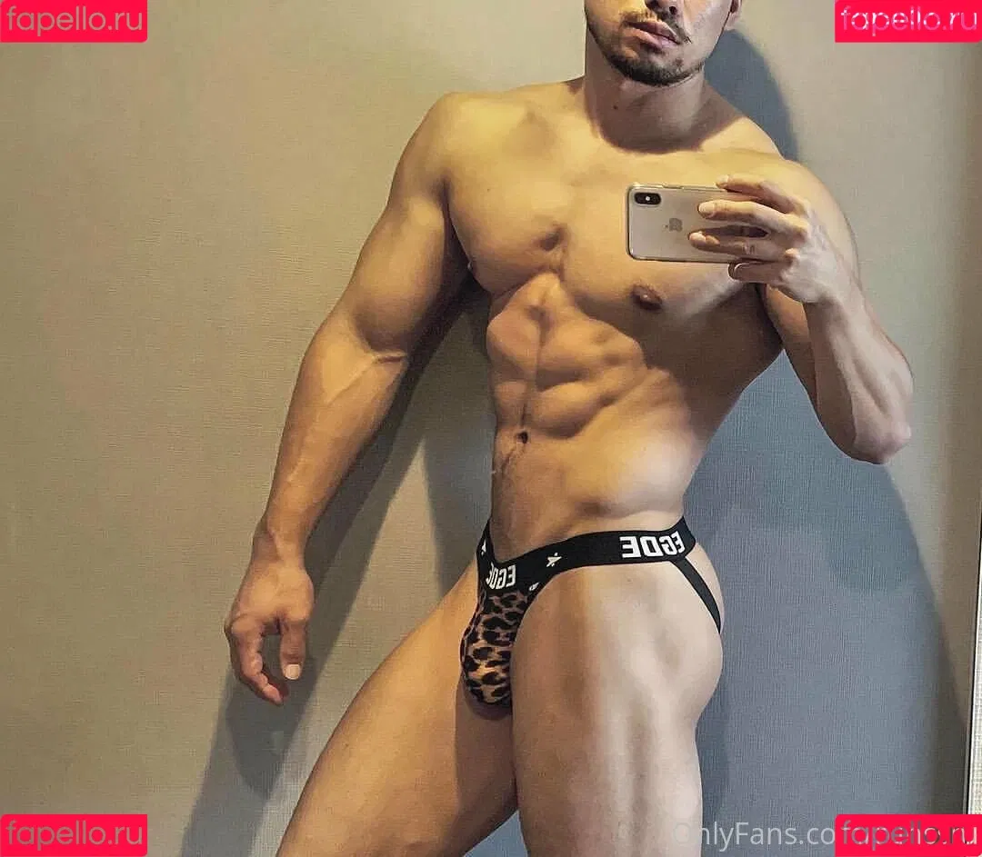 runssm Onlyfans Photo Gallery 