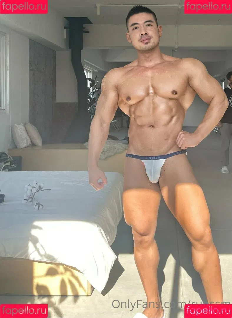 runssm Onlyfans Photo Gallery 