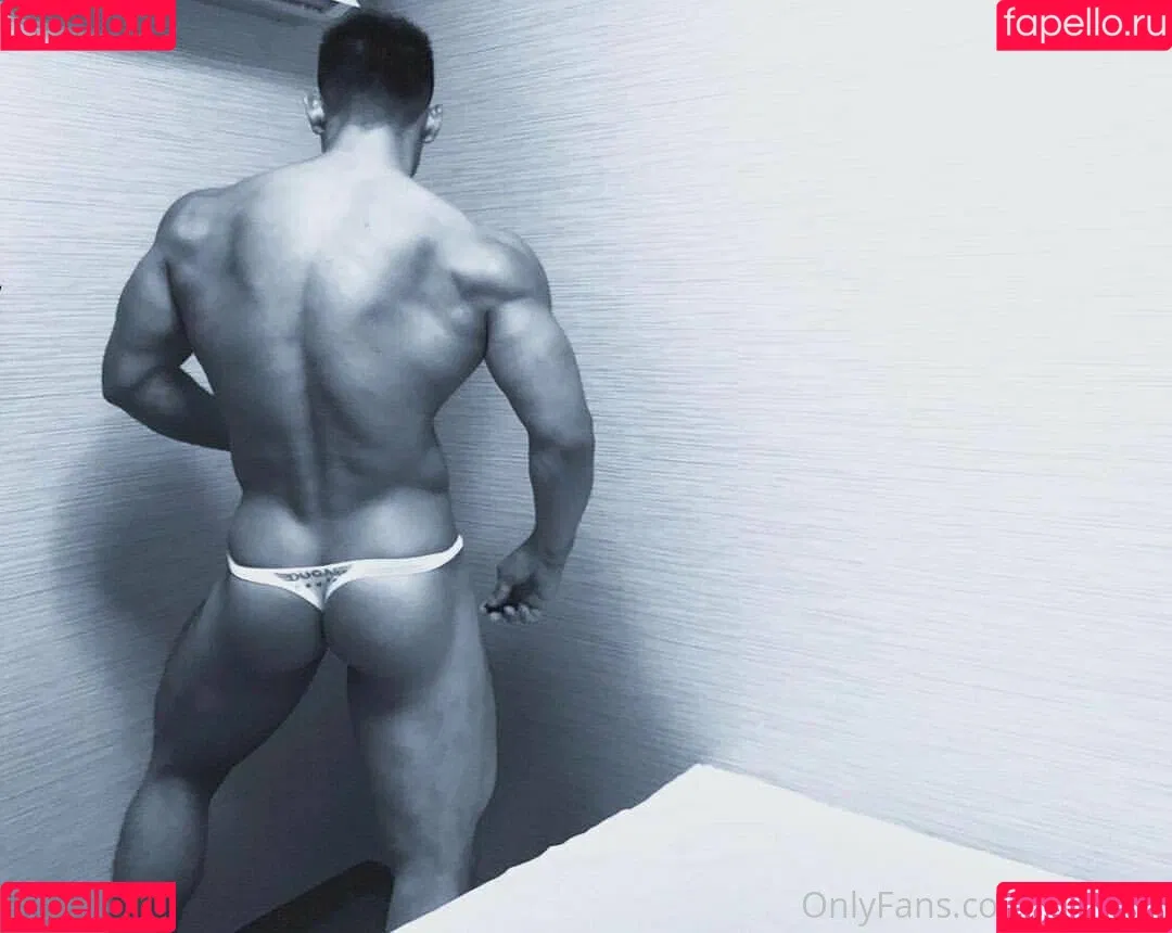 runssm Onlyfans Photo Gallery 