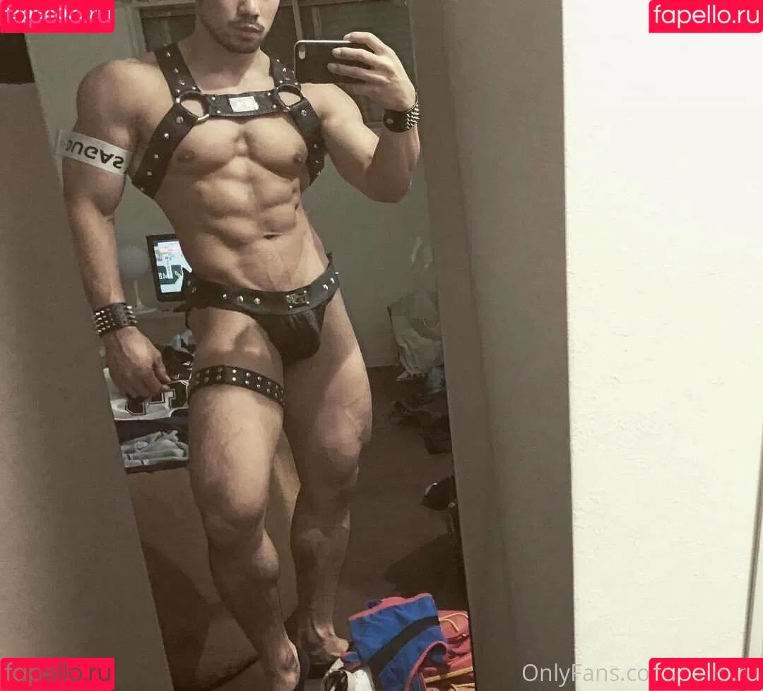 runssm Onlyfans Photo Gallery 