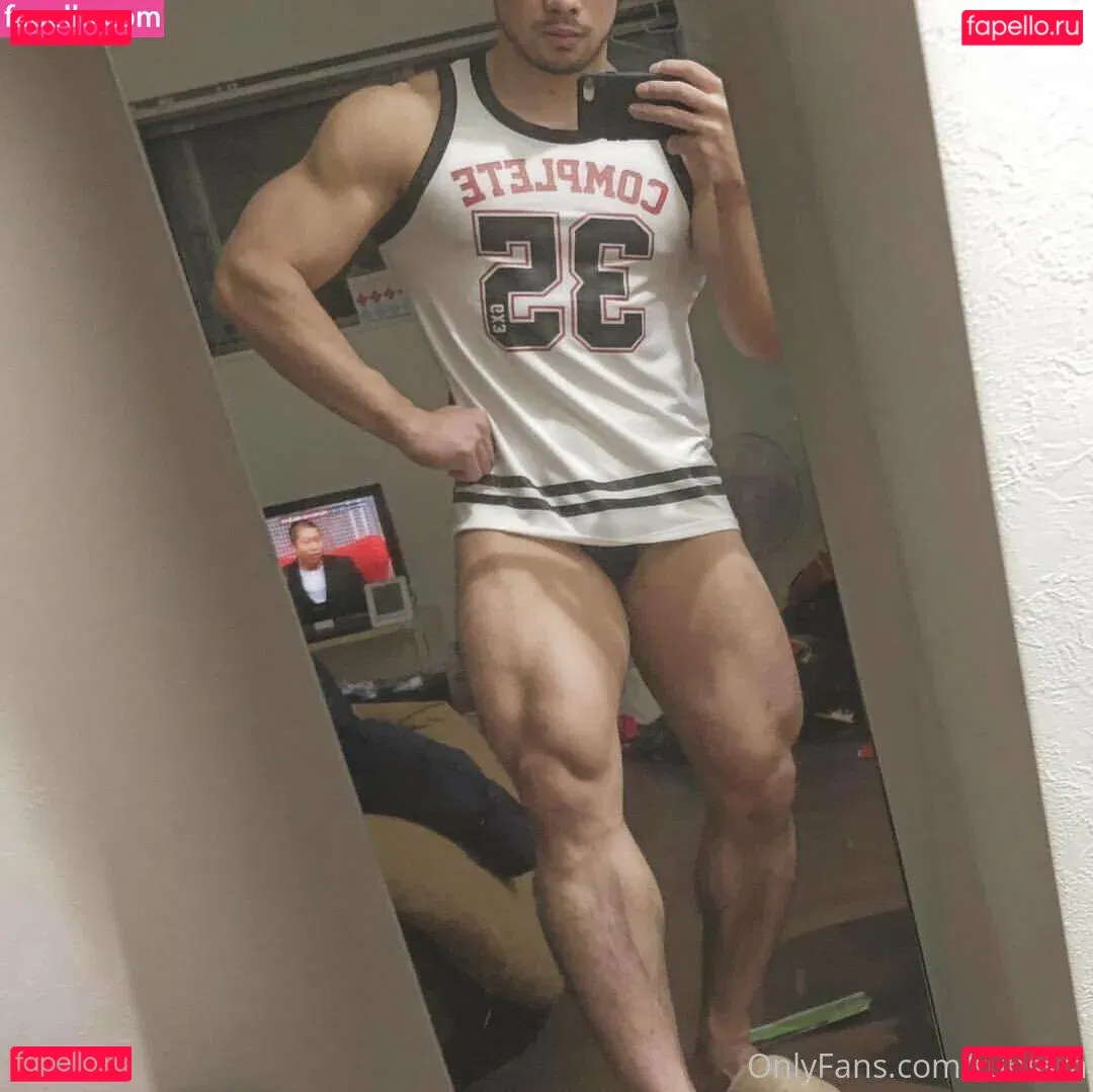 runssm Onlyfans Photo Gallery 