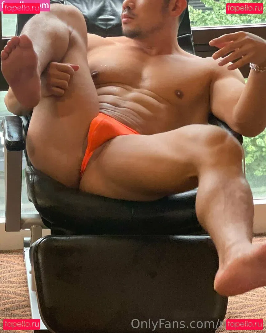runssm Onlyfans Photo Gallery 