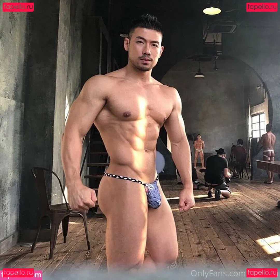 runssm Onlyfans Photo Gallery 