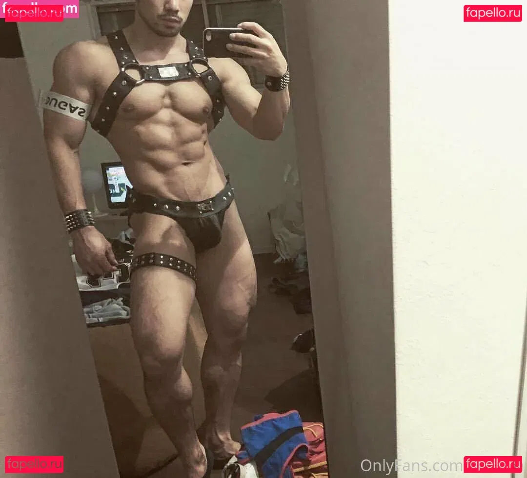 runssm Onlyfans Photo Gallery 