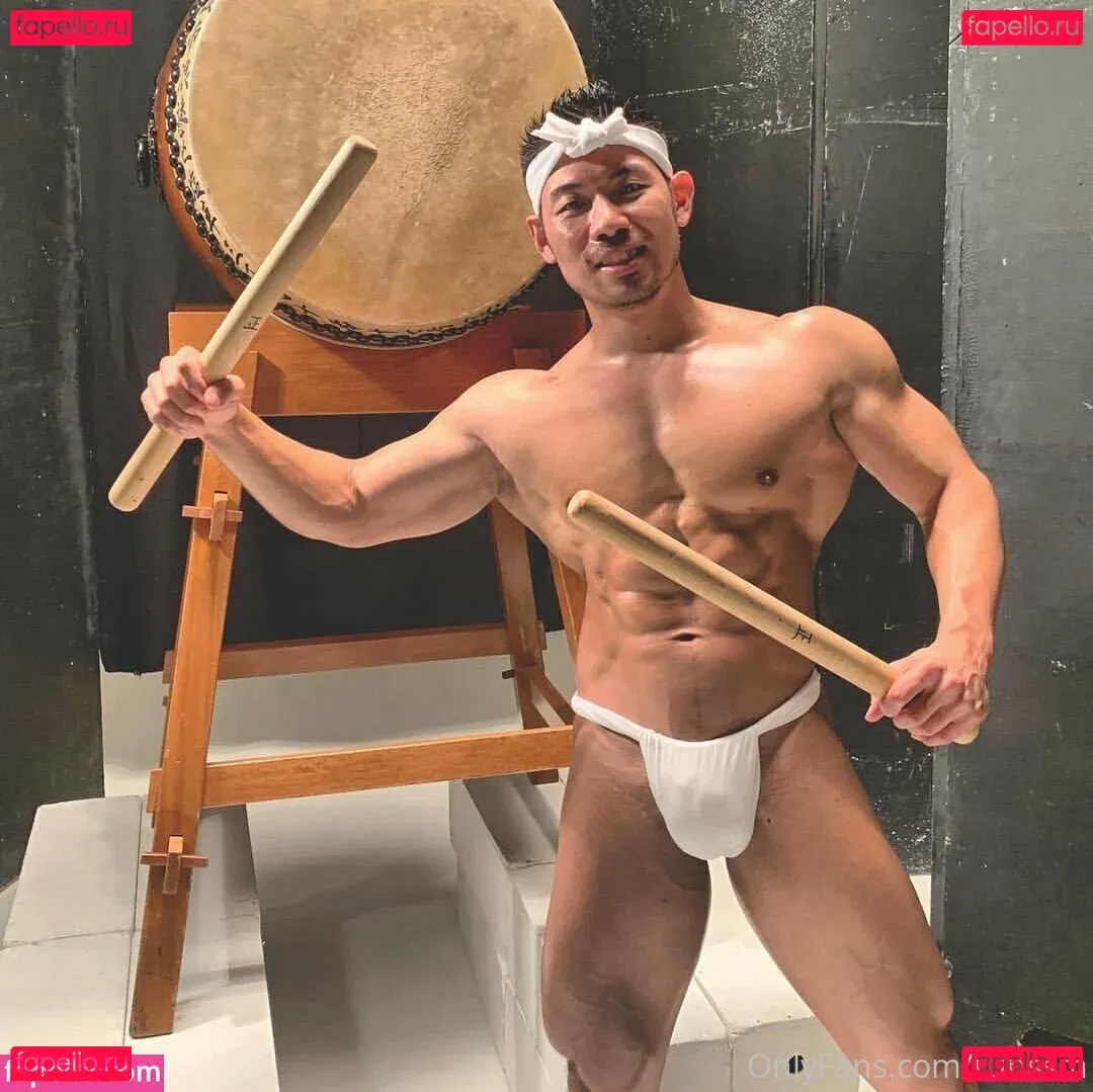 runssm Onlyfans Photo Gallery 