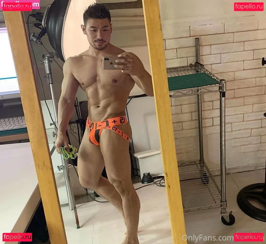 runssm Onlyfans Photo Gallery 