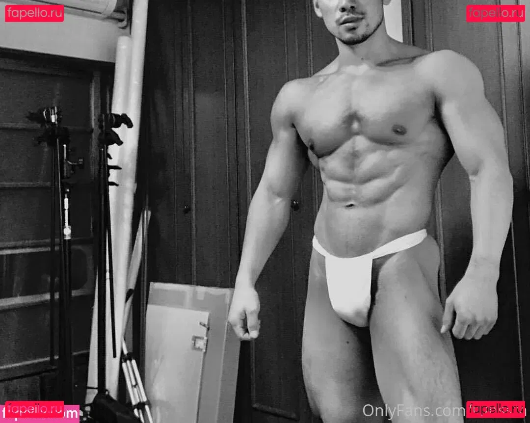 runssm Onlyfans Photo Gallery 