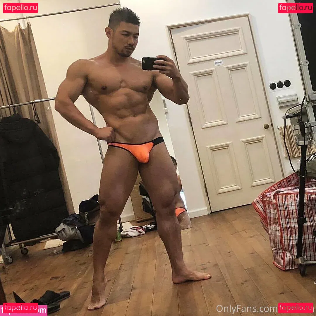 runssm Onlyfans Photo Gallery 