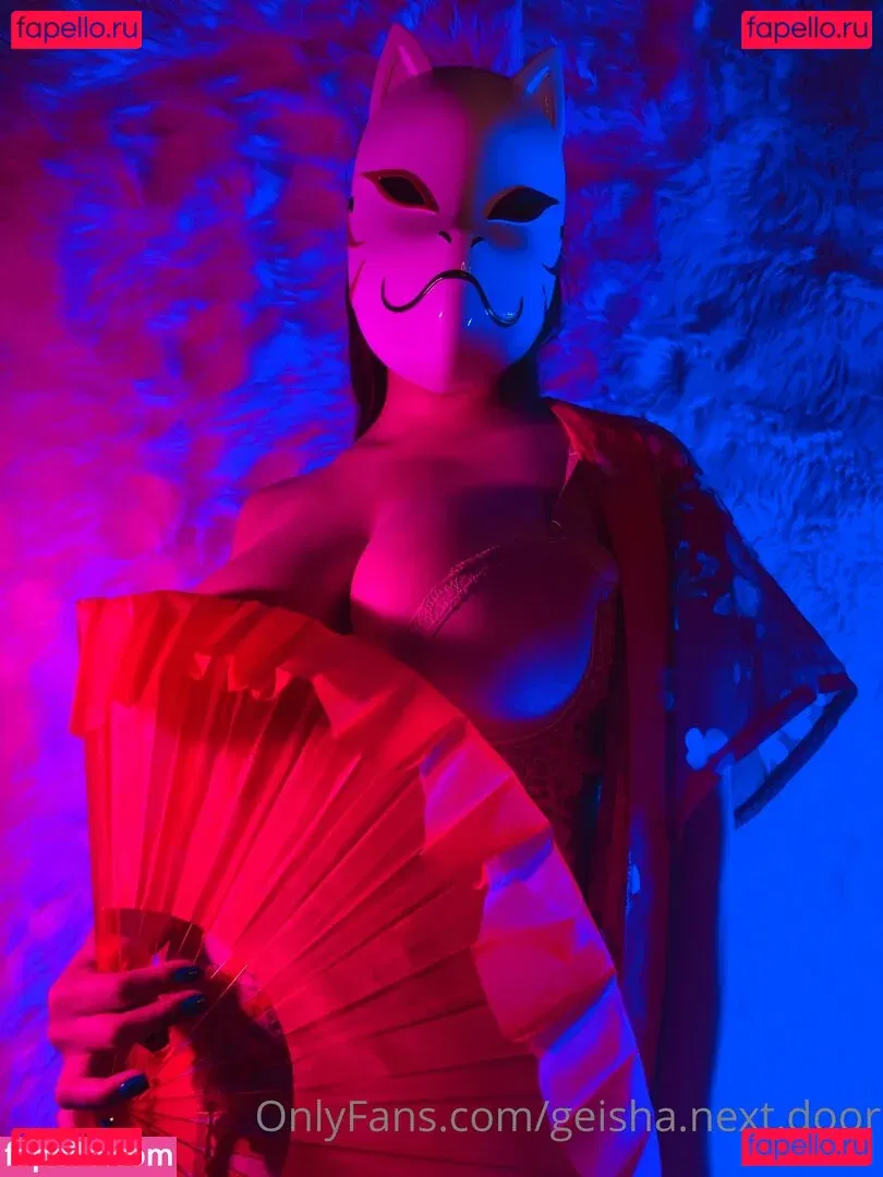 geisha.next.door Onlyfans Photo Gallery 