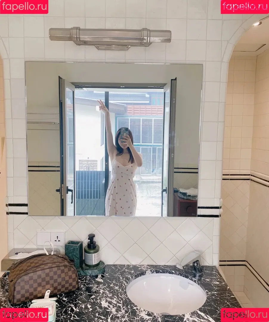 rikakodesu Onlyfans Photo Gallery 