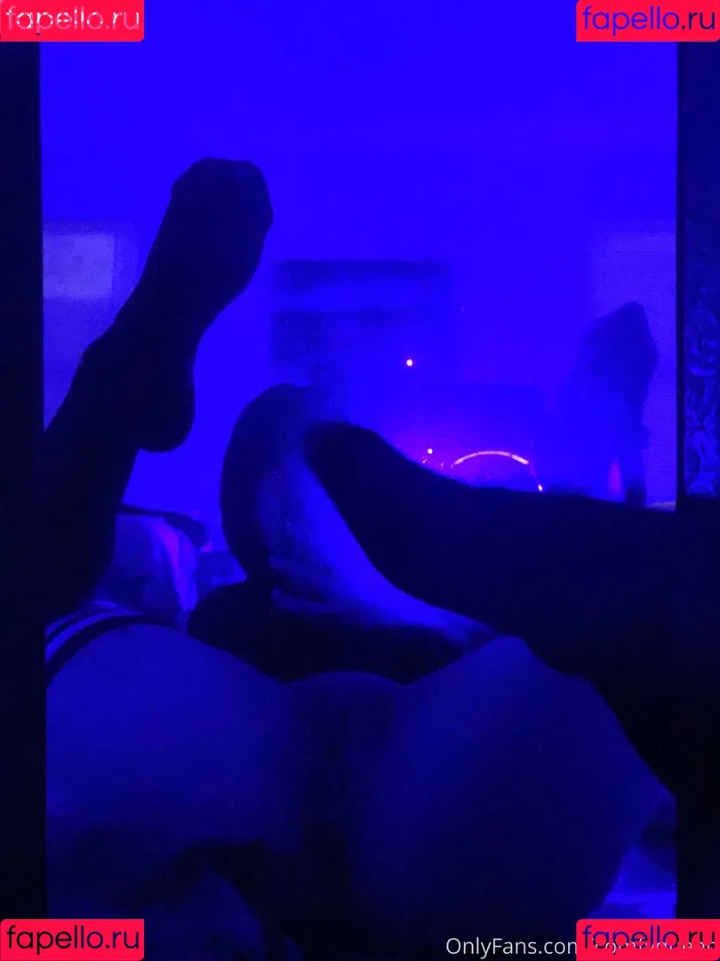 comfyqueen Onlyfans Photo Gallery 