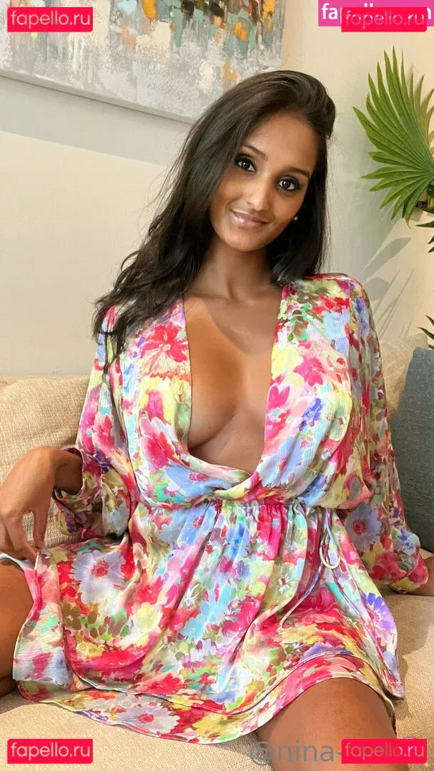 nina-lea Onlyfans Photo Gallery 