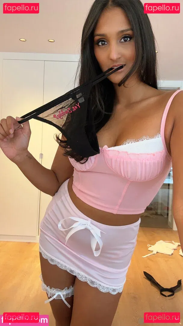 nina-lea Onlyfans Photo Gallery 