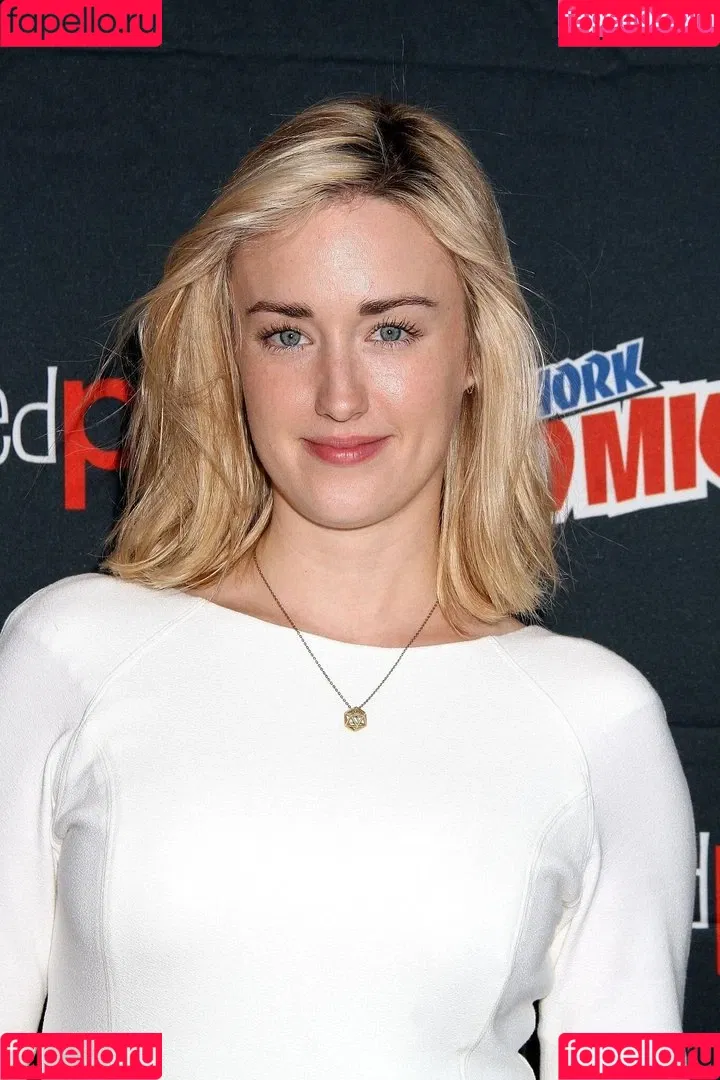 Ashley Johnson Onlyfans Photo Gallery 