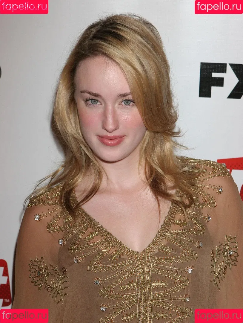 Ashley Johnson Onlyfans Photo Gallery 