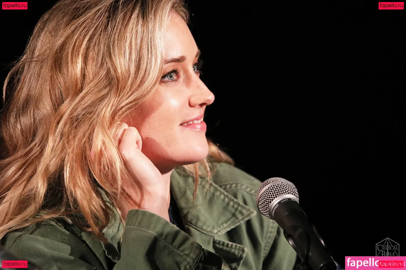 Ashley Johnson Onlyfans Photo Gallery 