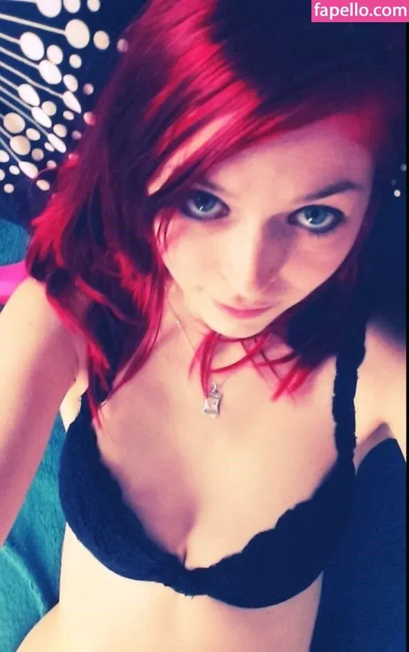 hot_wet_lilly Onlyfans Photo Gallery 