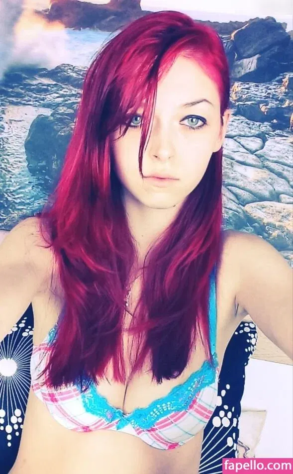 hot_wet_lilly Onlyfans Photo Gallery 