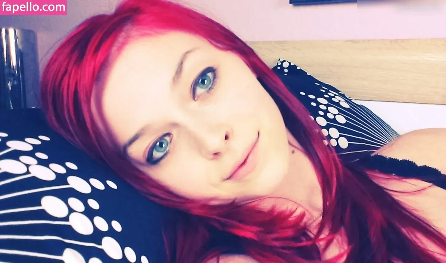 hot_wet_lilly Onlyfans Photo Gallery 