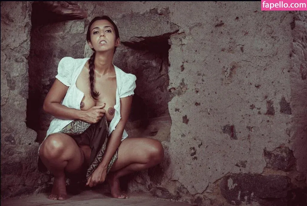 Poka Hontas Onlyfans Photo Gallery 