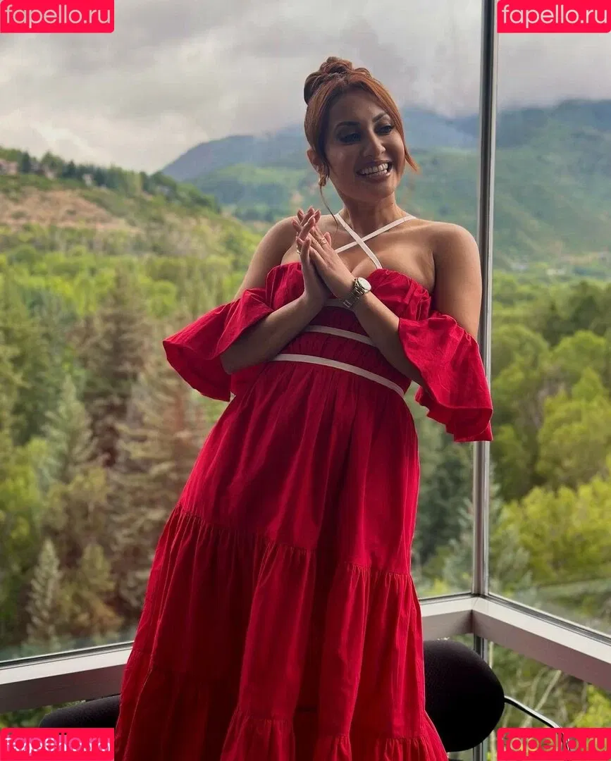 Francia Raisa Onlyfans Photo Gallery 