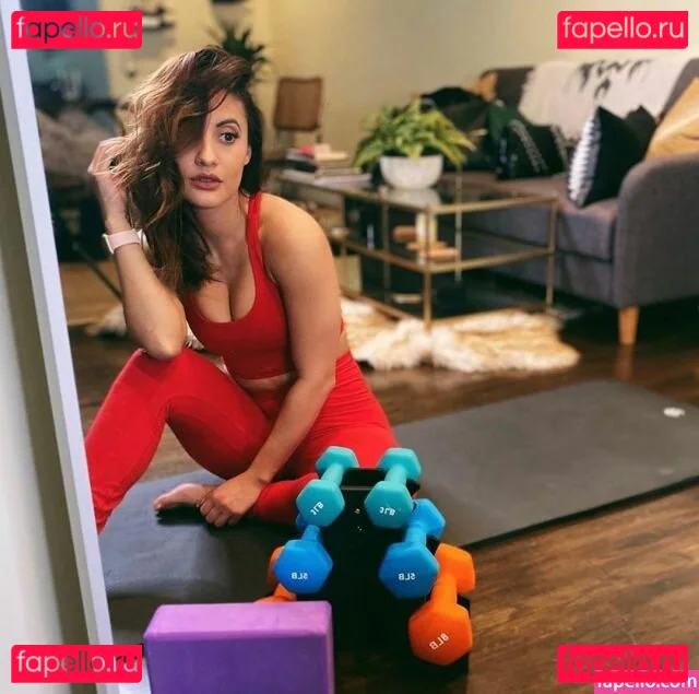 Francia Raisa Onlyfans Photo Gallery 