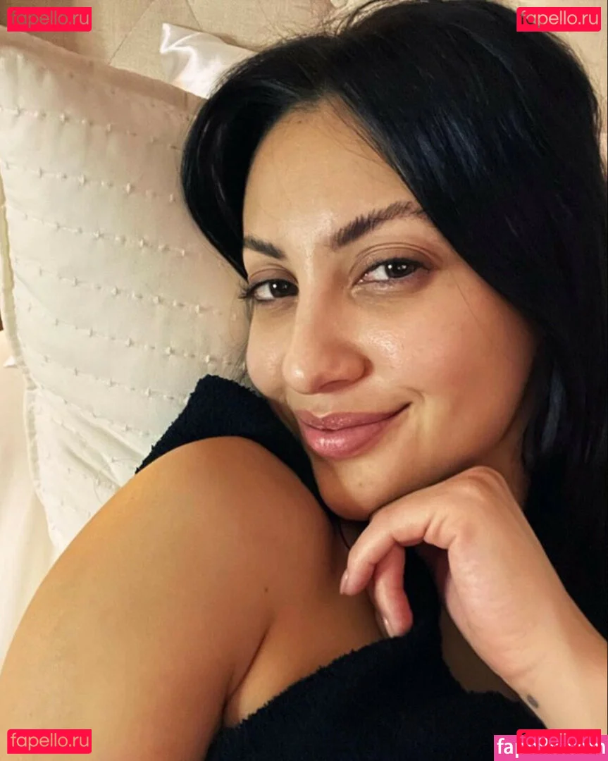 Francia Raisa Onlyfans Photo Gallery 