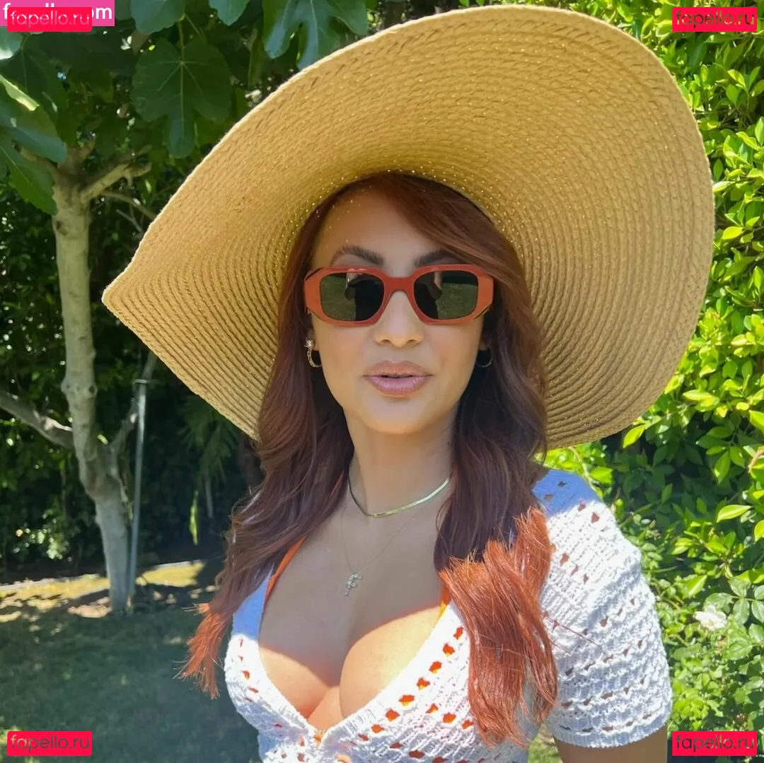 Francia Raisa Onlyfans Photo Gallery 
