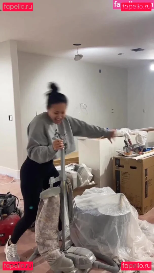 Francia Raisa Onlyfans Photo Gallery 