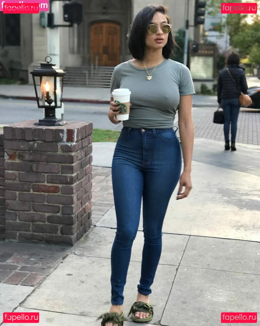 Francia Raisa Onlyfans Photo Gallery 