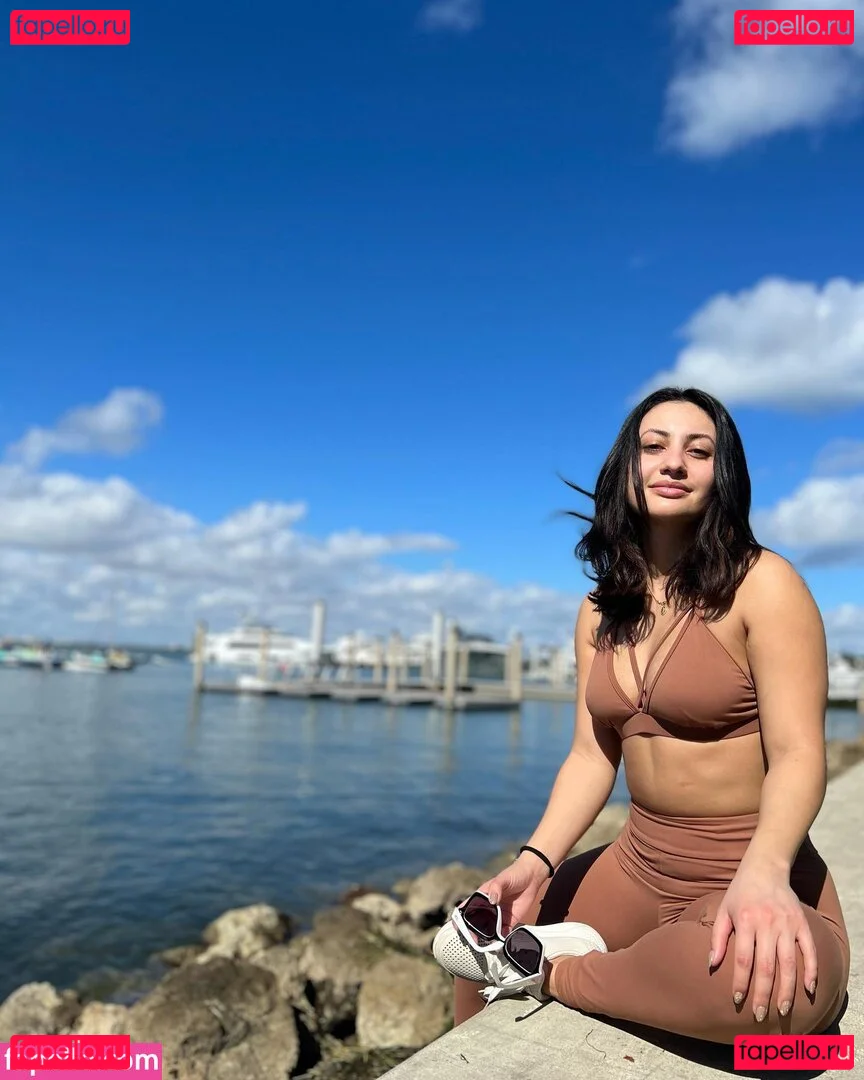 Francia Raisa Onlyfans Photo Gallery 