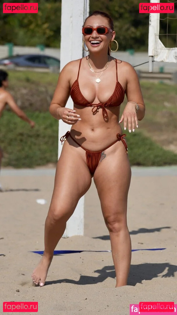 Francia Raisa Onlyfans Photo Gallery 