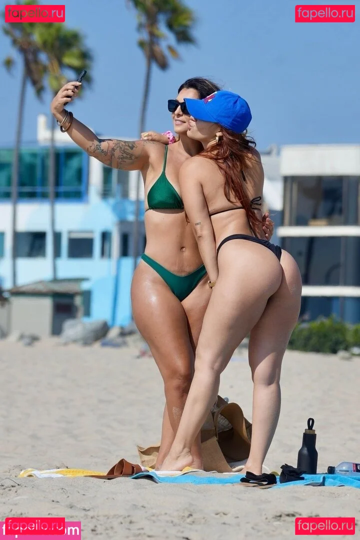 Francia Raisa Onlyfans Photo Gallery 