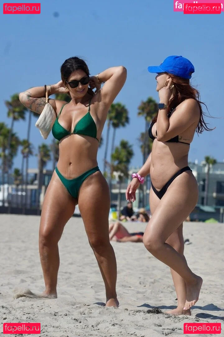 Francia Raisa Onlyfans Photo Gallery 