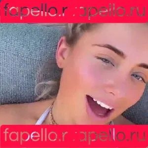 Saffron Barker Onlyfans Photo Gallery 
