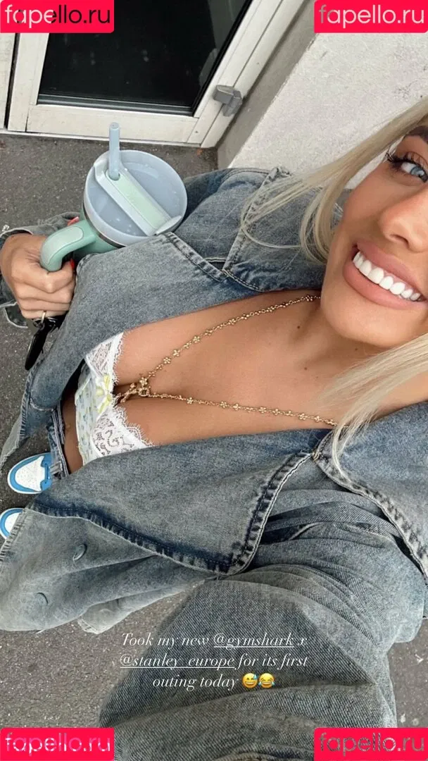 Saffron Barker Onlyfans Photo Gallery 
