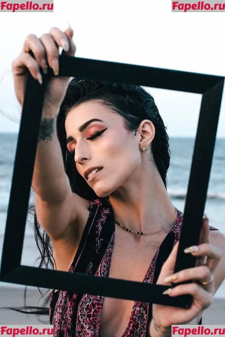 missfayevip Onlyfans Photo Gallery 