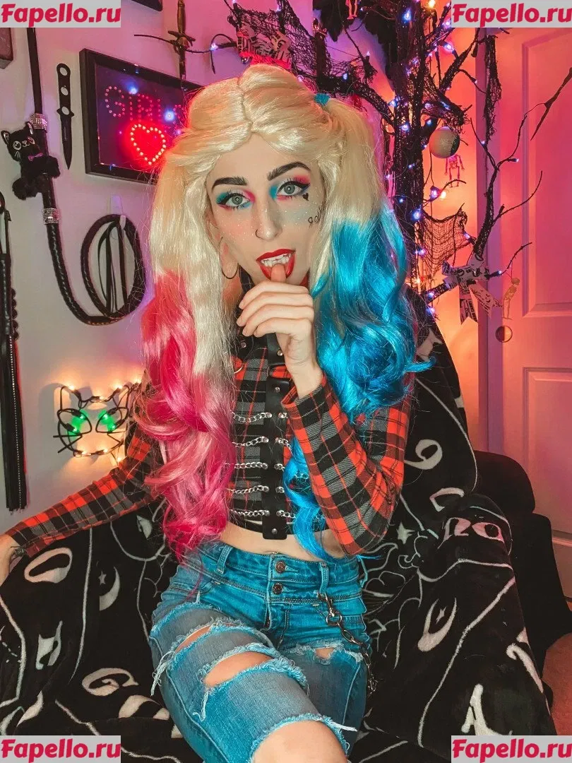 missfayevip Onlyfans Photo Gallery 