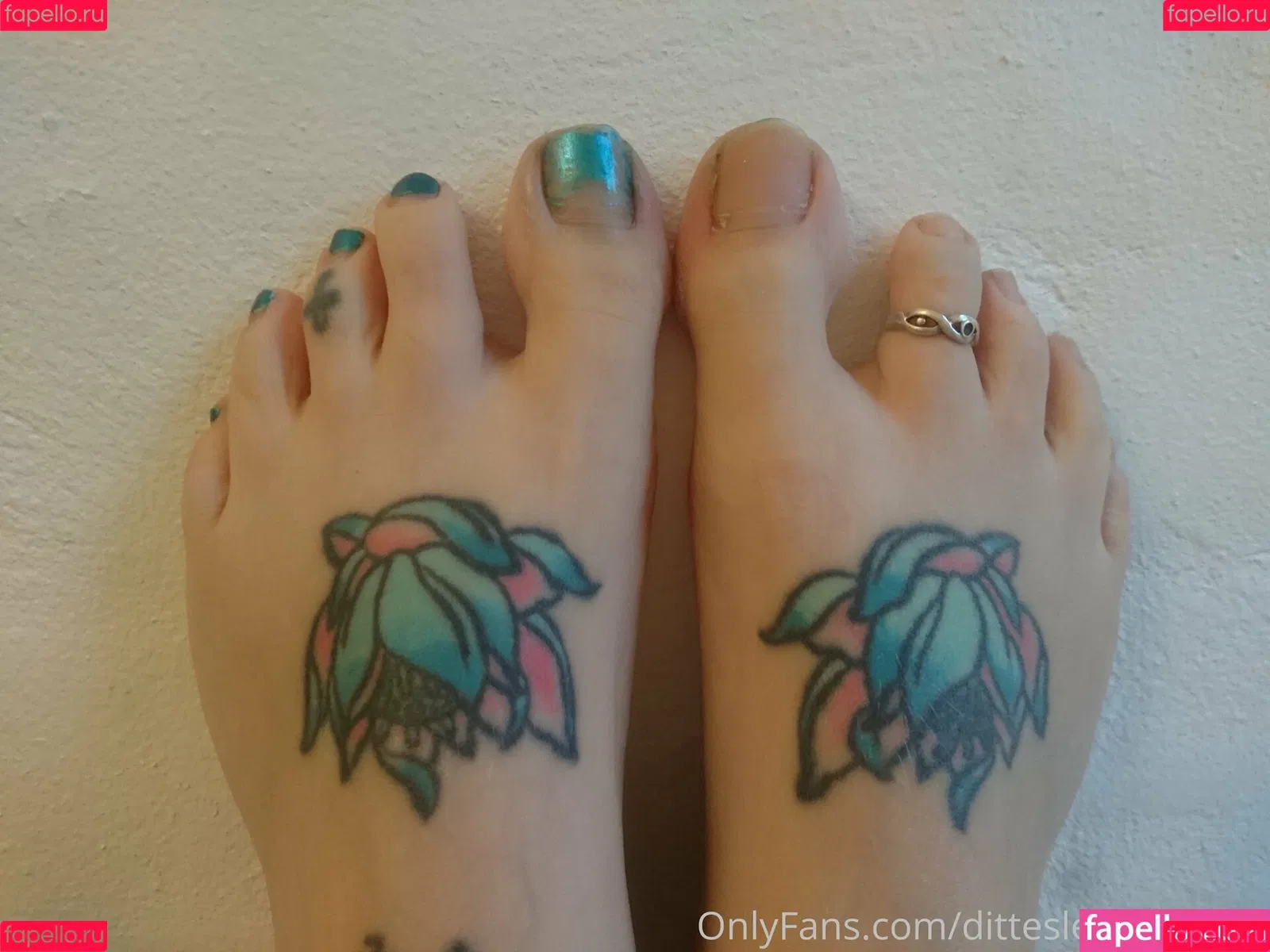 ditteslegsandfeet Onlyfans Photo Gallery 