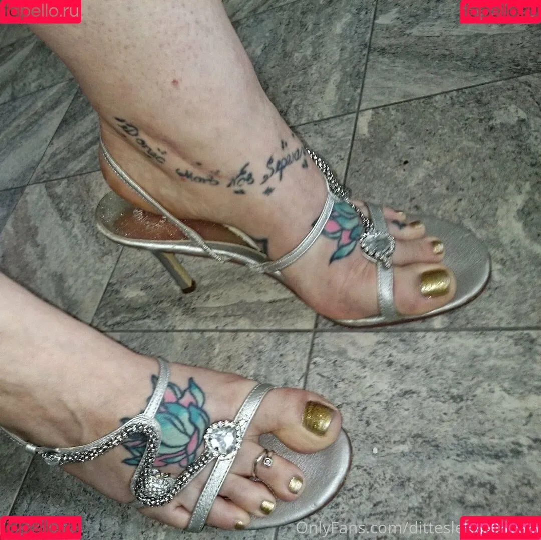 ditteslegsandfeet Onlyfans Photo Gallery 