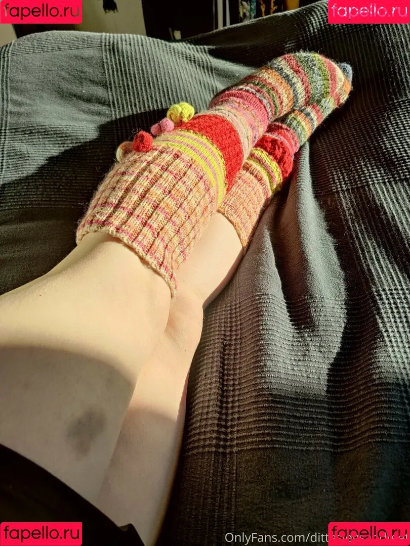 ditteslegsandfeet Onlyfans Photo Gallery 