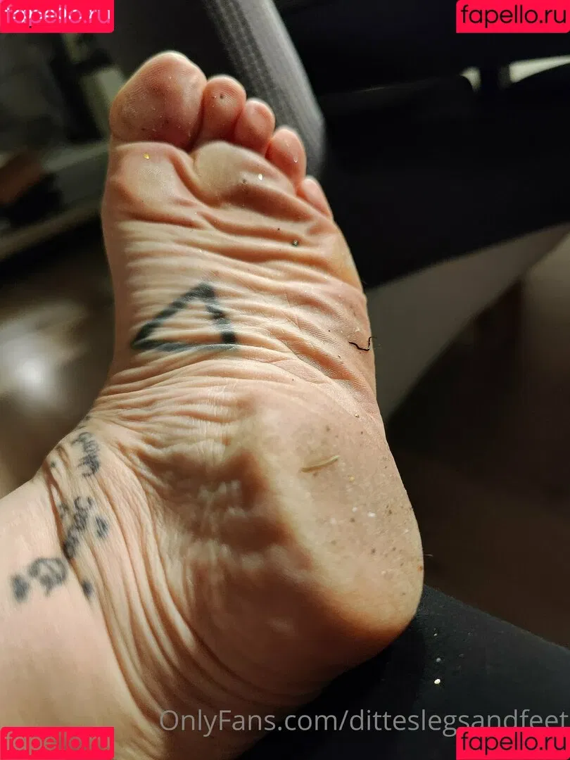 ditteslegsandfeet Onlyfans Photo Gallery 